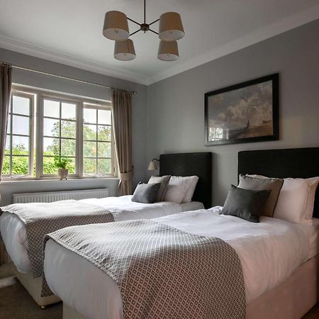 The Carpenters Arms Hotel Tonbridge Exterior photo